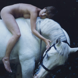 sendommager:Kate Moss on a White Horse as