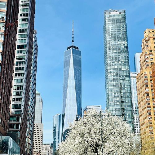 Saturday with Freedom Tower…#nyc #newyork #freedomtower #manhattan (at Lower Manhattan) https