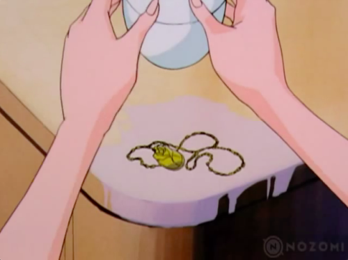 sailormoonsub: apparently someone dredged Jury’s locket out of the lake to deliver it to Shior