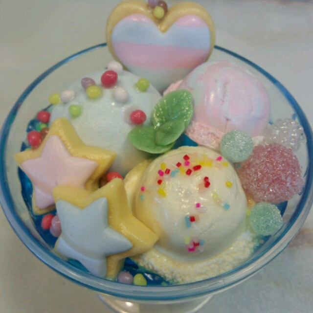 yummyasia:   ブルーハワイのゼリー  