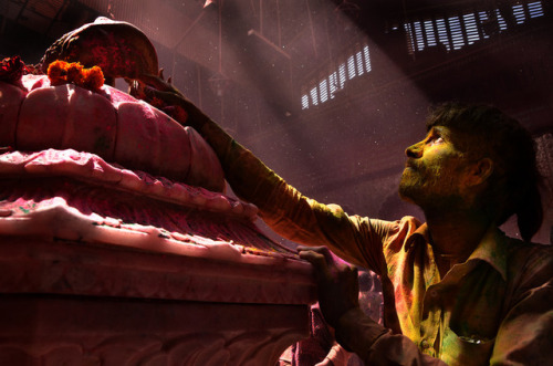 Interior of Banke Bihari temple at Holi, Vrindavaba, UP