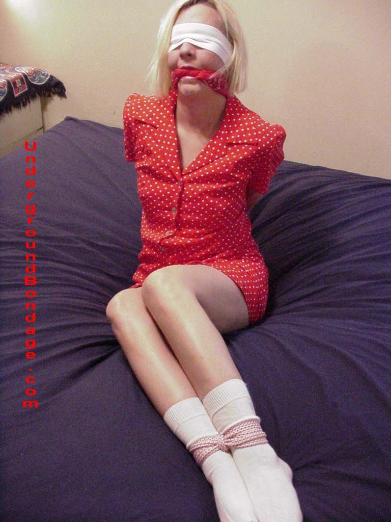 kanehoward:  White socks. 