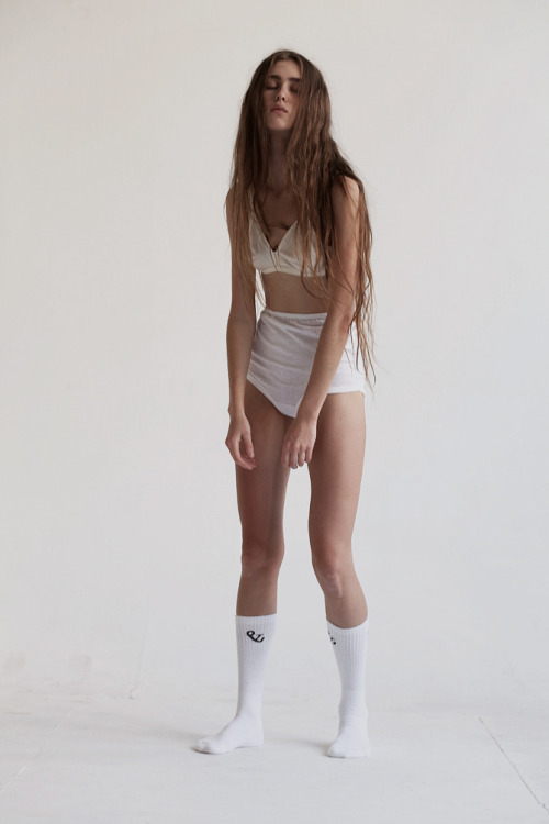 driflloon:    Aliya Galyautdinova by Stas Kalashniko for Ugly Magazine    