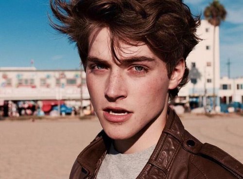 Froy Gutierrez