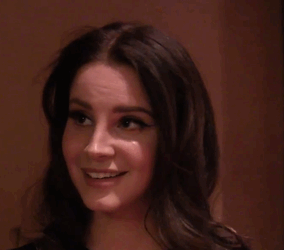 only-lana-del-rey:    Click here to see more pictures about Lana Del Rey + sad black