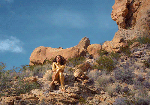 popularcultures:SOLANGE − CRANES IN THE SKYdirected by Solange Knowles & Alan Ferguson