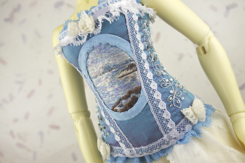 I just listed the remaining part of the new corset collection, with hand embroidered landscapes, on 