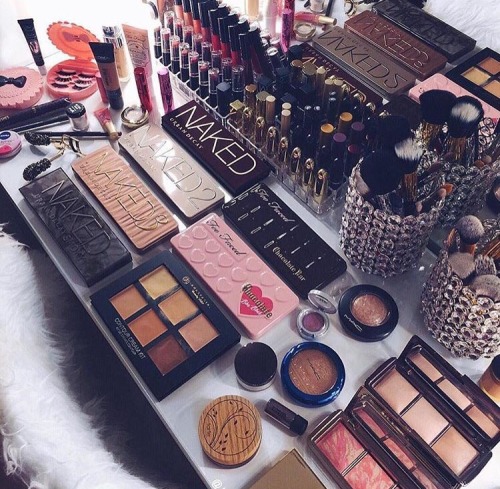 expensivetastexox:  @jadekmakeup   SOMEONE SNUCK INTO MY BATHROOM AND TOOK A PICTURE OF MY COUNTER (i have 5 of those 6 eyeshadow palettes)