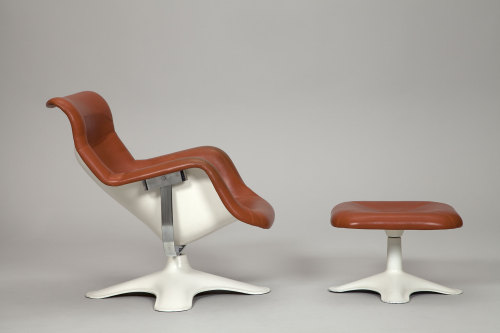 Yrjö Kukkapuro, Easy Chair Karuselli with Ottoman, 1960. Leather and fiberglass. Finland. Via Jackso