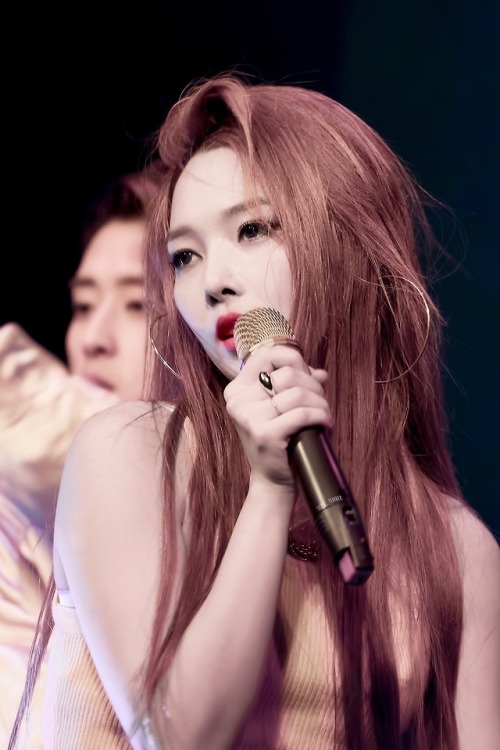 Jeon Somin & Jeon Jiwoo