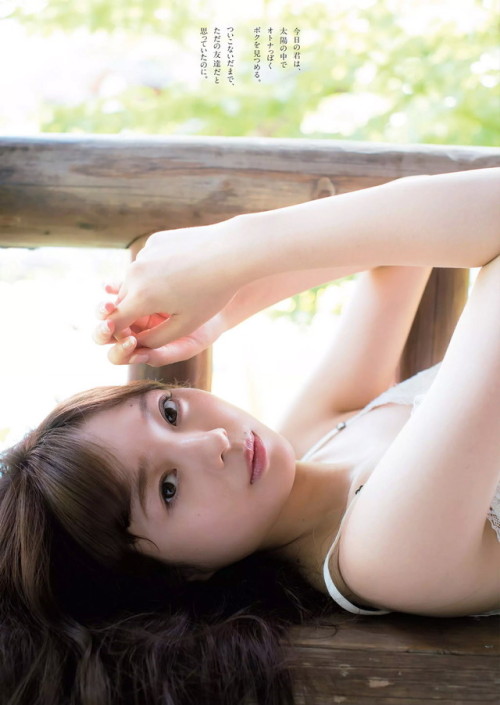 Porn uptou:  梅澤美波（乃木坂４６）『夏が彼女をオトナにする。』 photos