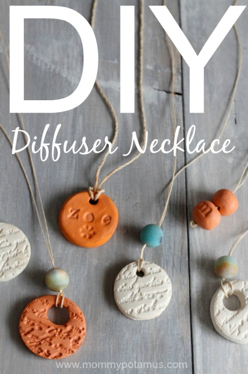 DIY Essential Oil Necklace Tutorial from mommypotamus.Make air dry clay pendants that absorb essenti