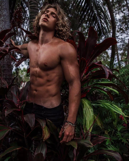 byron01:Benjamin Ahlblad