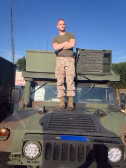 ksufraternitybrother:  BIG MILITARY DICKKSU-Frat Guy: Over 103,000 followers and 68,000 posts.Follow me at: ksufraternitybrother.tumblr.com