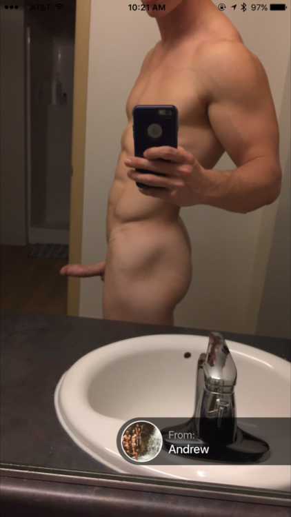 straightbaitedmen: Andrew, 23 from Minneapolis, porn pictures