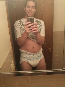 macs-diaperboy: dagondrake:  Got my shipment of diapers, I’m a happy boy   adorable smile! 