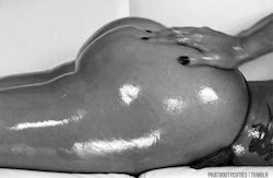 thecompatibles:  Smooth glaze. 