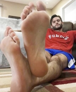 feetman80:  