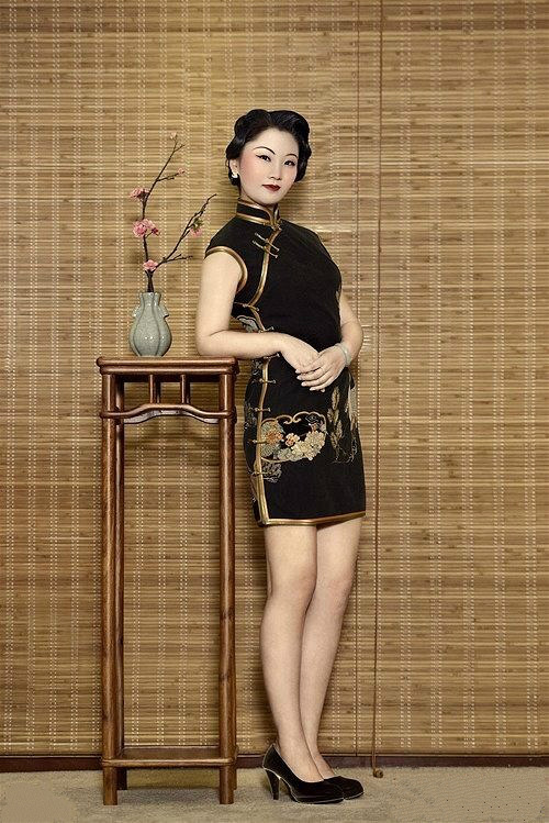 China antique fashion, mostly qipao旗袍 in minguo style in early times of 20th century. Photos by 潤熙陳C