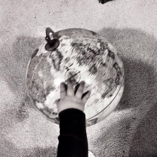 Day 16. Spinning The Globe, Where Will It Stop? Nobody Knows! #globe #globemaster #nomad #nomadpicturestudios