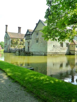 vwcampervan-aldridge:  Moated Tudor manor
