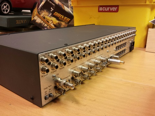 Kramer VM-10YCXL,1:10 Composite / s-Video / Audio DistributionAmplifier