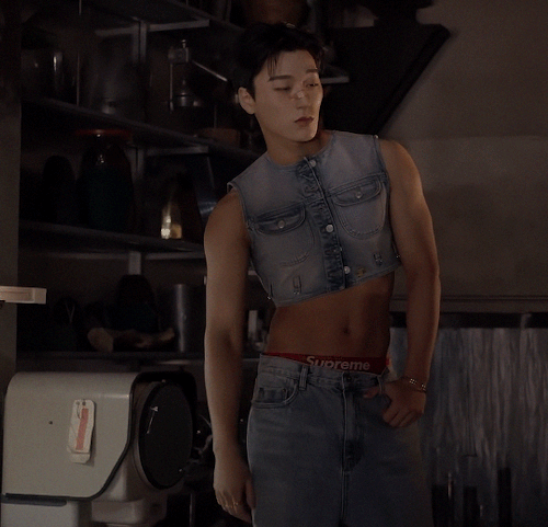 EXCUSE ME SIR???