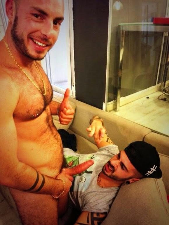 💦FUCK FRIENDSHIP LET'S JUST FUCK 👉👌💦
