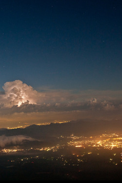 plasmatics-life:  Night City ~ By Masahiko