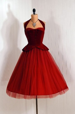 omgthatdress:  Dress 1950s Timeless Vixen