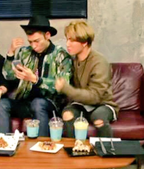 kikifortodae: HYUNGGGGGGGG~~~~