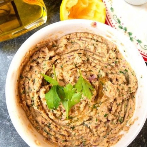 Homemade Chickpea Spread https://ift.tt/atmOY6v