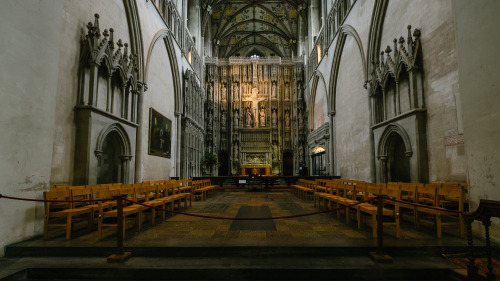 fixedphotons:Saint Albans cathedral….splendid