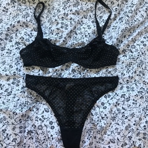 Lingerie Sale : B-Cups / All brand new / DM if interested / Payment by Paypal :1/ Olga by Princesse 