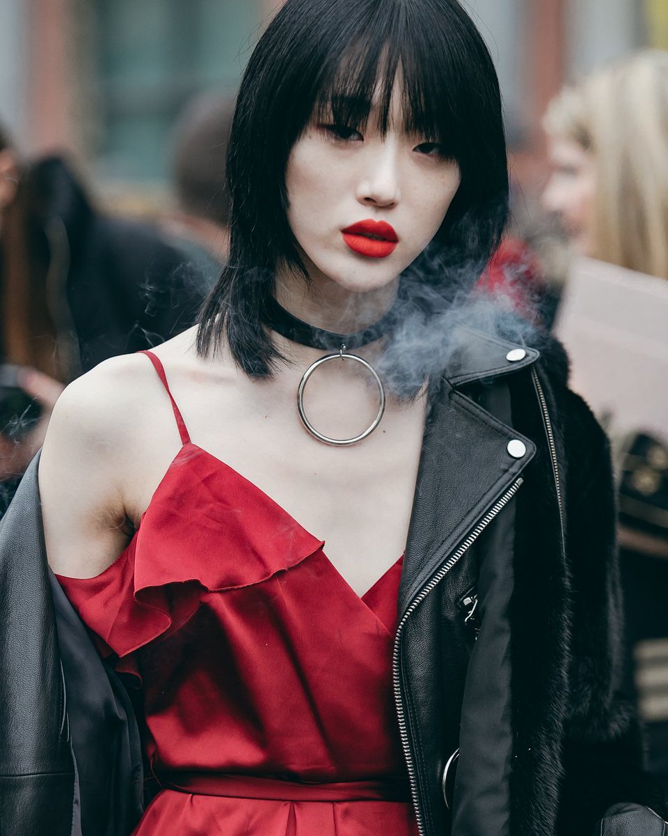 Black-is-no-colour — Milan Fashion Week, Street Style; model Sora Choi