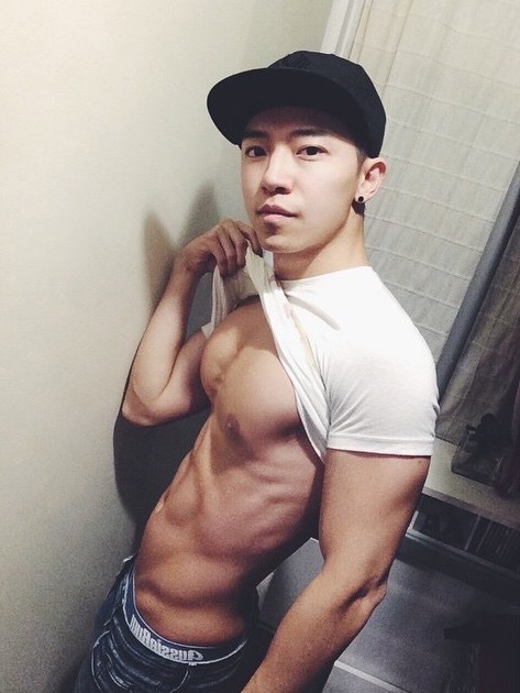 fyasianbody:  MANCRUSH @ http://fyasianbody.tumblr.com