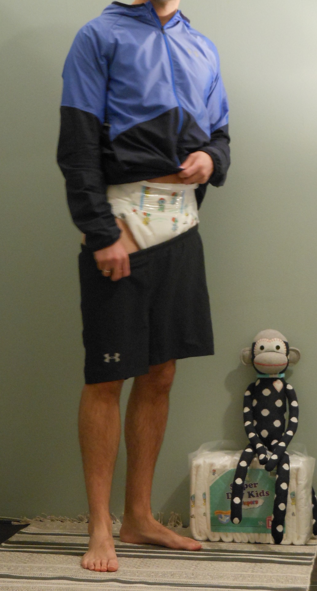 abdennis: I got myself some new running gear, so I thought it might be fun and show