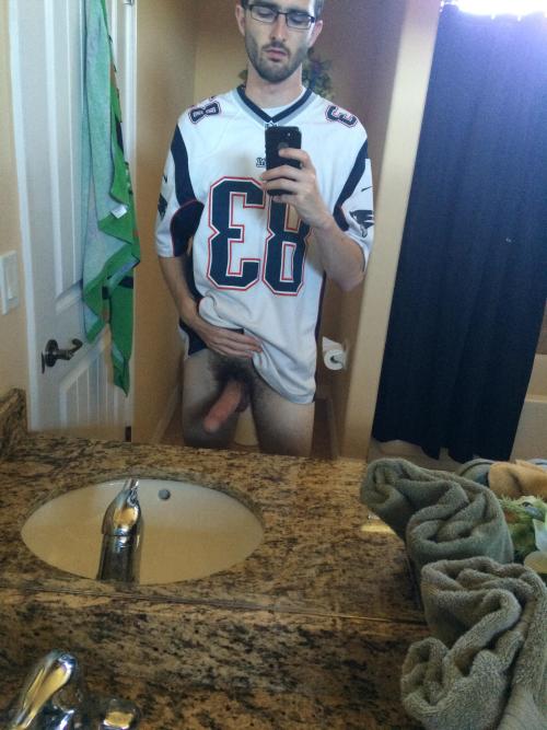 ilikeaverageguys:  returnofthedestroyer:  http://returnofthedestroyer.tumblr.com/  Cock next-door kinda guy!!!!! 🍆🍆🍆🍆 