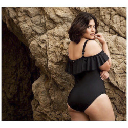 bag-of-brains:    Denise Bidot  