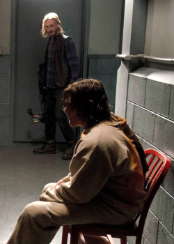 dailytwdcast:   Daryl and Dwight in The Walking