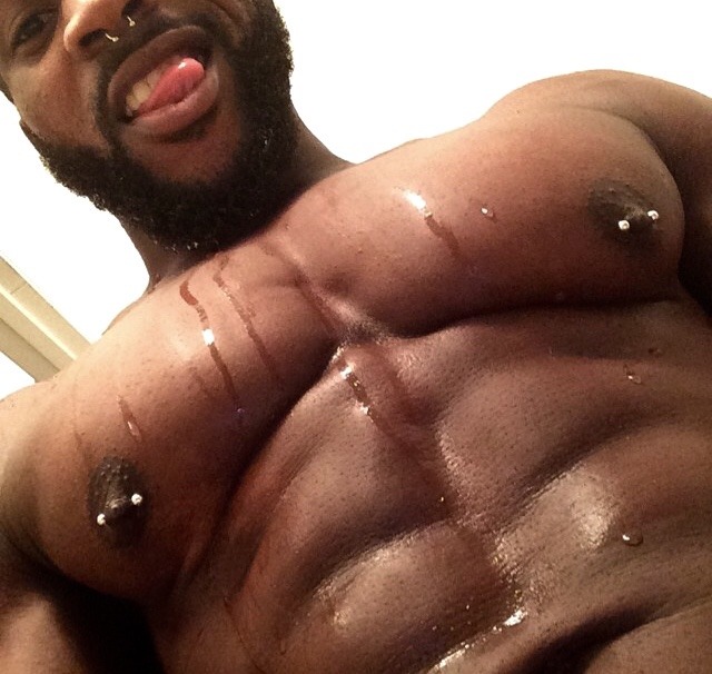 menofcolorgaysex:  http://menofcolorgaysex.tumblr.com/