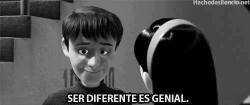 seamos-invisibles-juntos:  - Eres rara. -Lo se, ¿te molesta? -No, al contrario.. Eres diferente y eso me encanta.