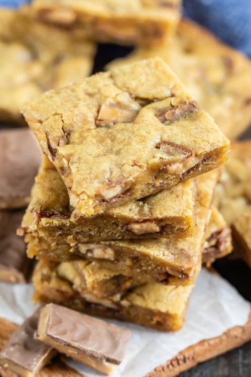 foodffs:Toffee Blondies RecipeFollow for