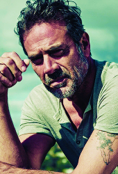 mypapawinchester:  9 Photos that prove that Jeffrey Dean Morgan is trying to kill me.  