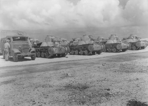 6-wheeled type 94 truck and Type 95 &ldquo;Ha-Go&rdquo; tanks from the 16th tank regiment on