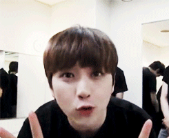 tienyeol:o(^∀^*)o 