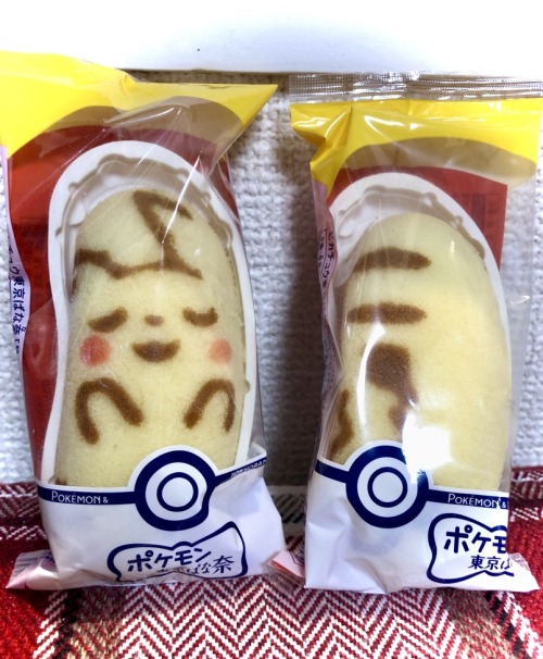 dekitateyo:The famous Tokyo Banana sweet, Pikachu version! (It’s Tokyo banana but I got it in a conv