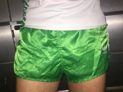 Adidas green glanz nylon short