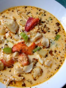 intensefoodcravings:  Beaucoup Seafood Chowder | Movita Beaucoup 