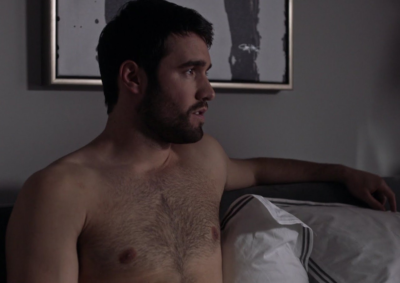 hotashellcelebmen:  More here :http://shirtlessmenontheblog.blogspot.fr/2017/09/joshua-bowman-shirtless.html?zx=ec83c4cf988d68da